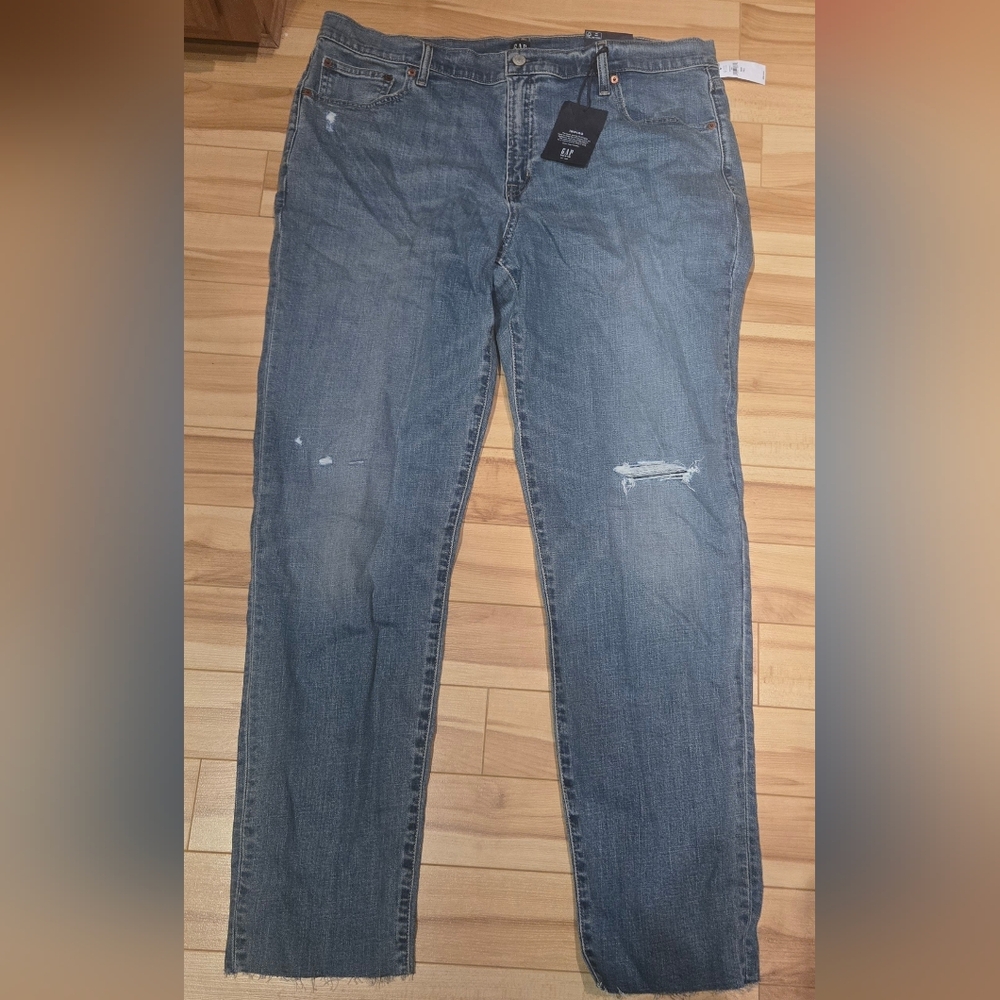 Gap Girlfriend NWT Jeans MEDIUM Blue Tall Size 18 - Picture 1 of 7